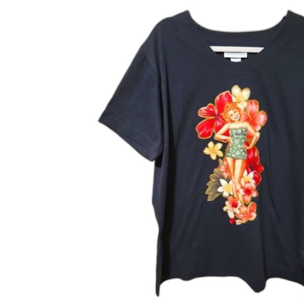 Vinezzi Clothing PinUp Retro Tshirt - L
